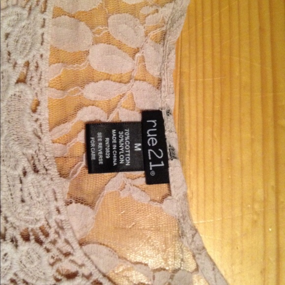 Blouse - Picture 2 of 2