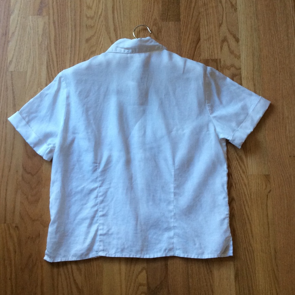 white 100% linen ⭐️ button up ⭐️ short sleeves ⭐️ - Picture 5 of 6