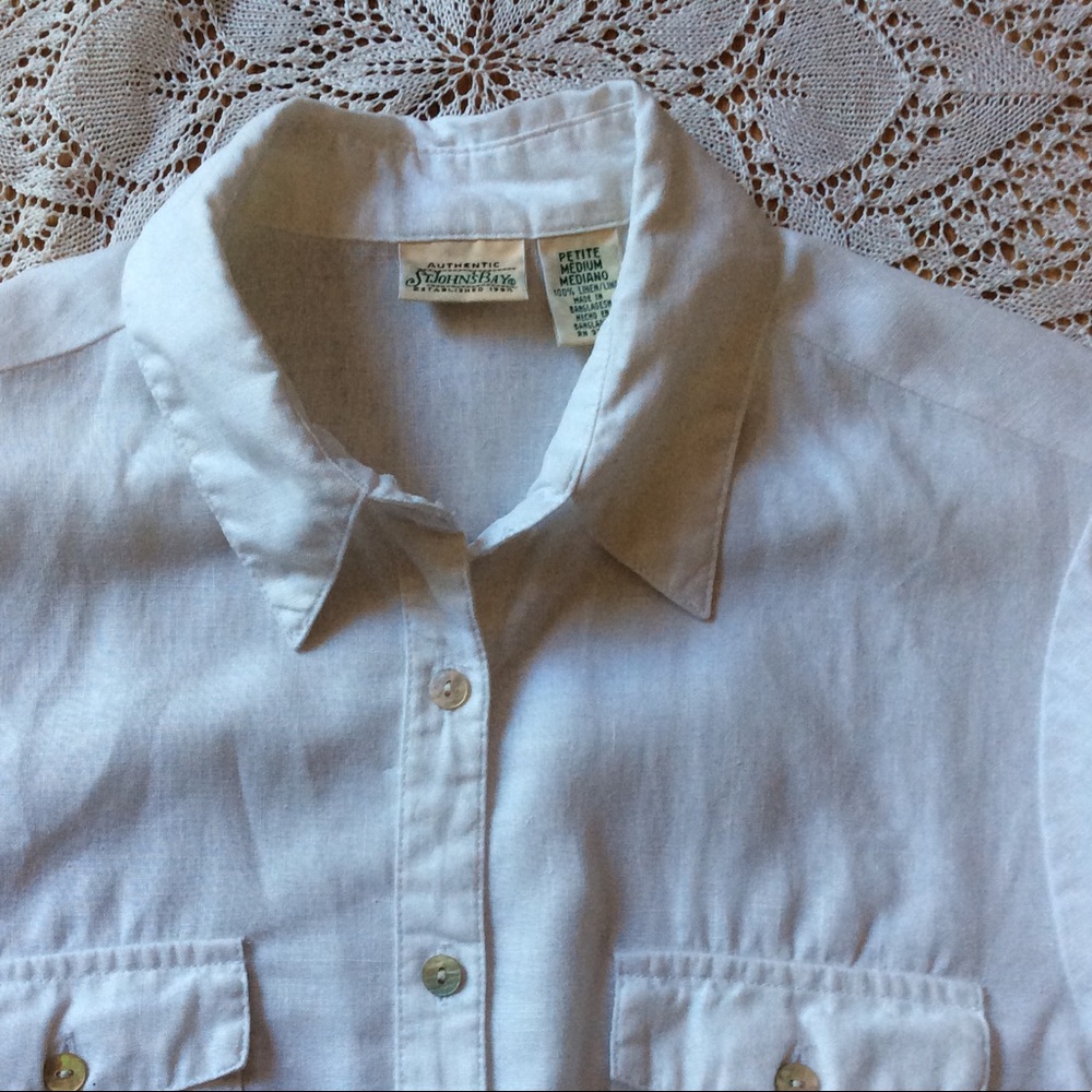white 100% linen ⭐️ button up ⭐️ short sleeves ⭐️ - Picture 6 of 6