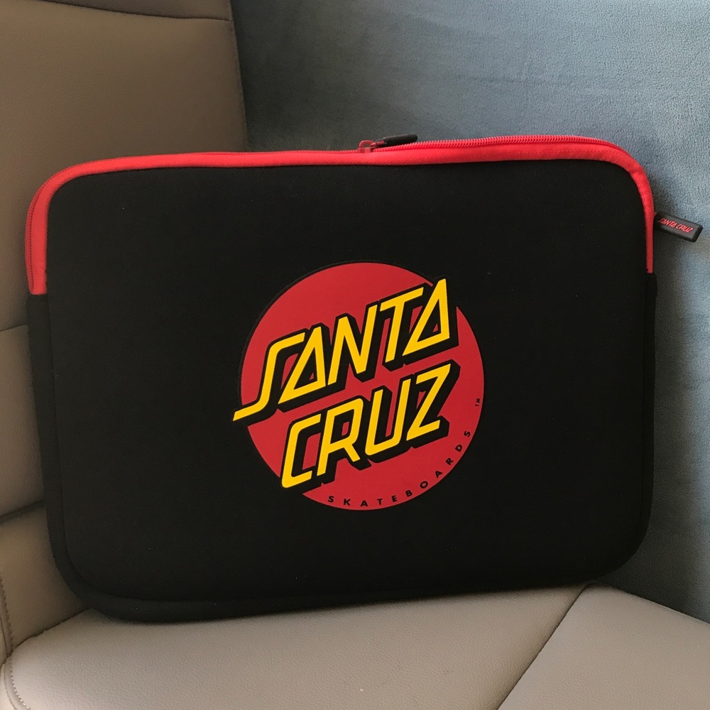 NWT Santa Cruz 13 inch Laptop Sleeve