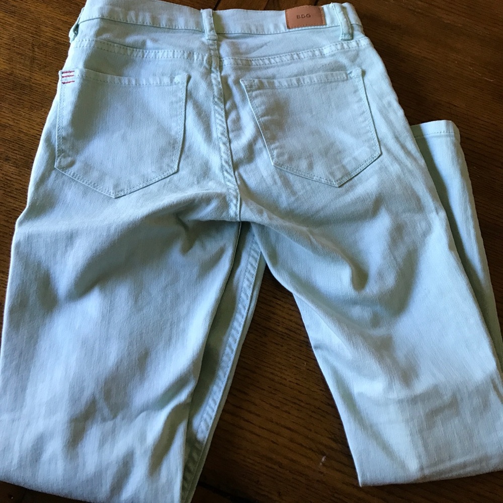 BDG Jeans - Picture 2 of 5