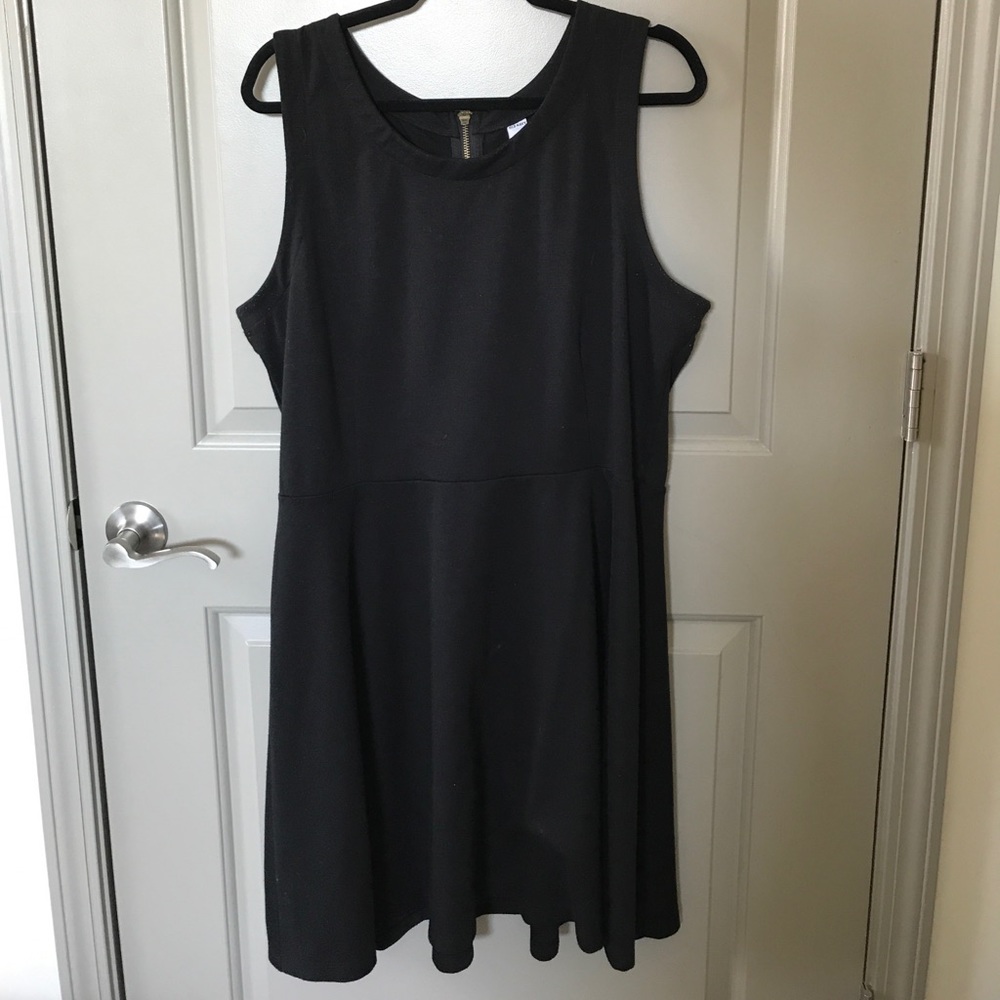 Black tank dress