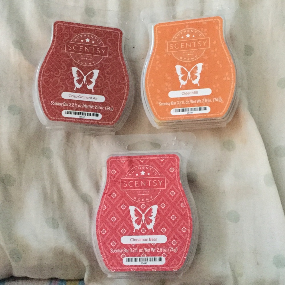 Lot of Scentsy wax bars