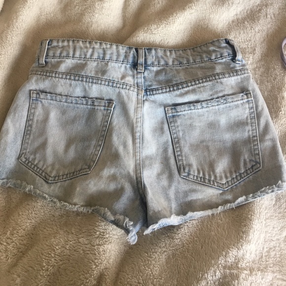 High wasted button up jean shorts - Picture 2 of 2