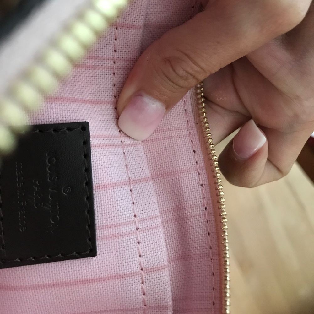 Louis Vuitton pochette