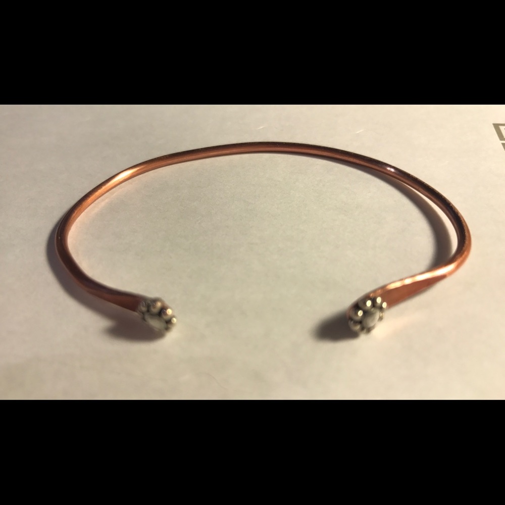 Dainty Silver daisy copper minimal cuff. NWT. - Picture 3 of 3