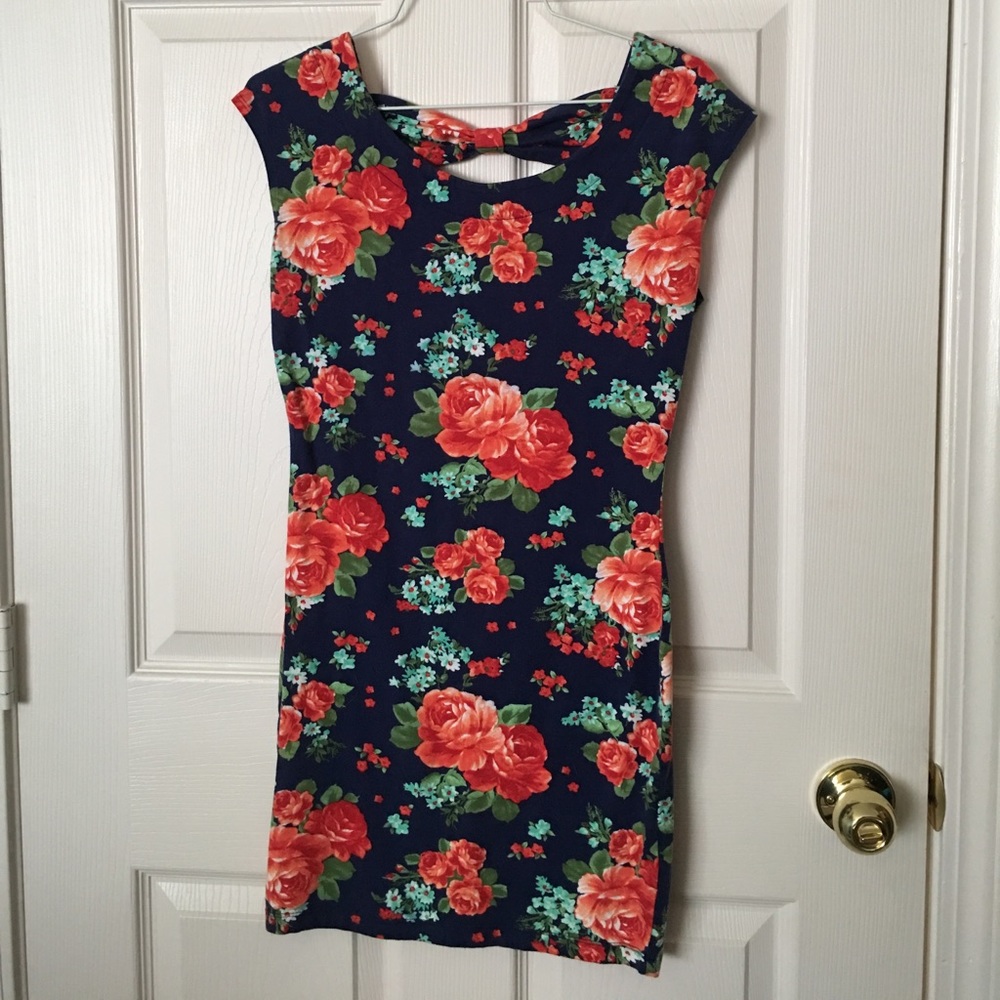 Forever 21  95% cotton 5% spandex mini dress