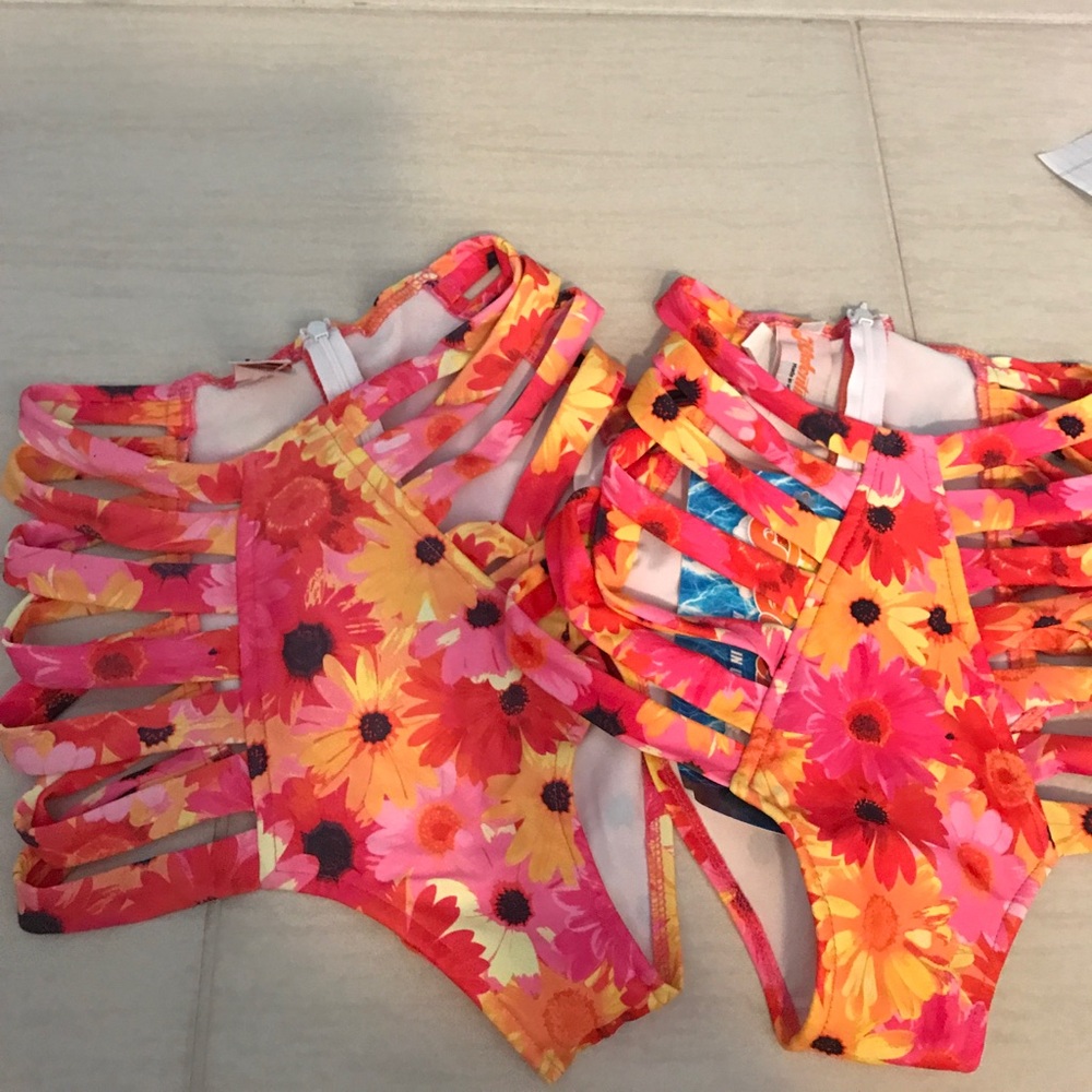 Flower high waisted shorts!