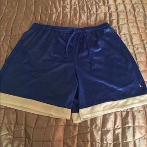 Danskin ladies  Shorts