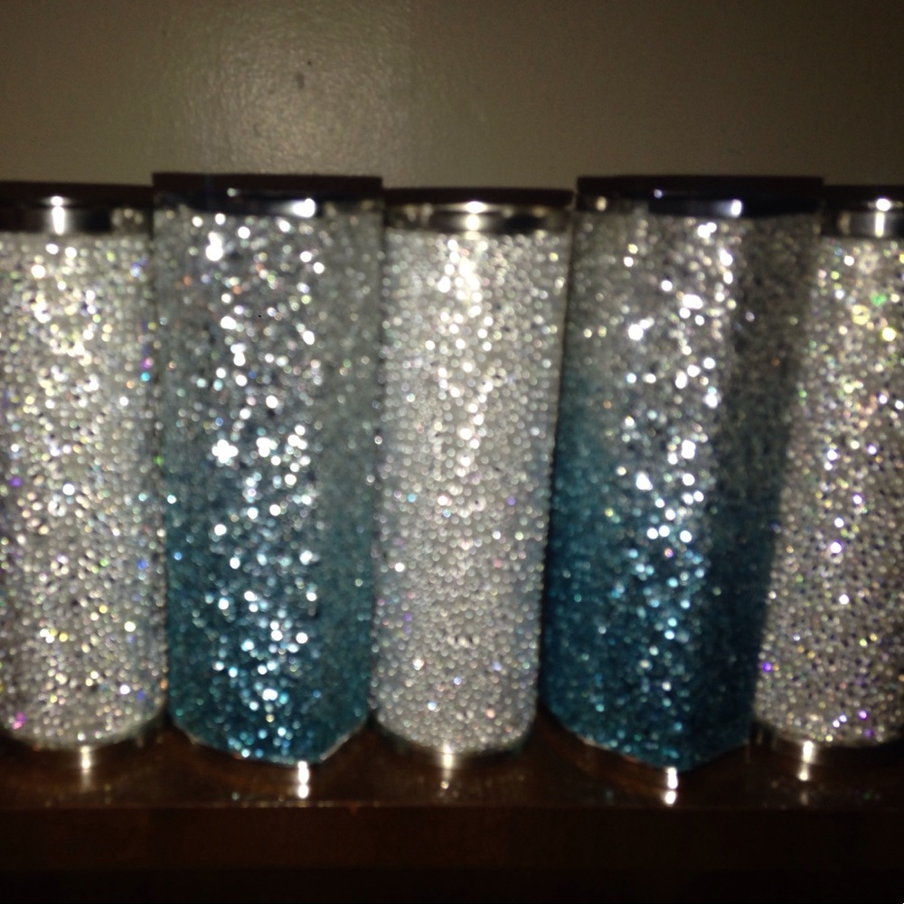 5 BEAUTIFUL HANDCRAFTED ITEM HOLDERS!