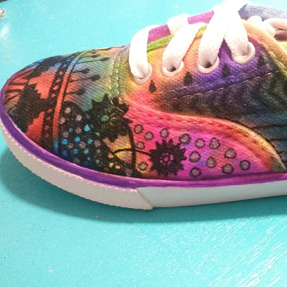 Taking orders!!! Hand painted - Picture 4 of 4