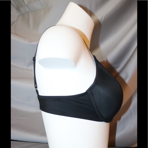 Black Bra - Picture 2 of 4