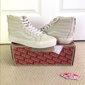 New mono python VANS sk8-Hi slim zip