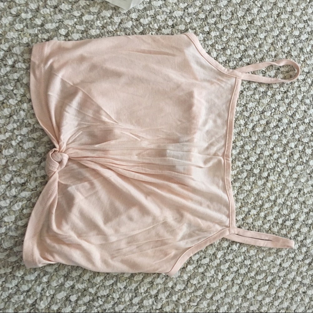 Top shop front knot crop