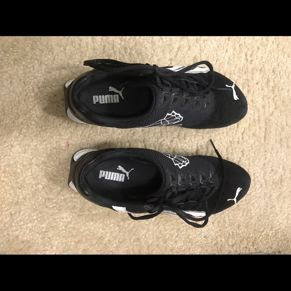 Puma sneakers