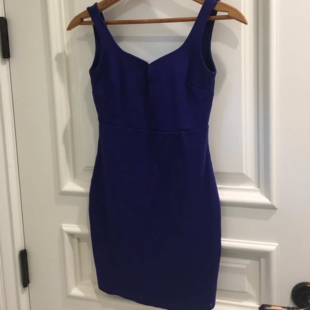 Kaitlyn fun cobalt blue mini party dress. Sz Small
