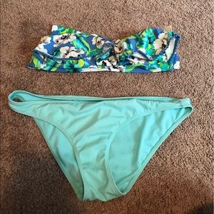 Hollister bikini size medium