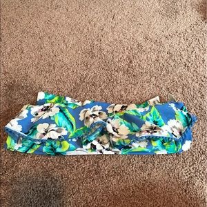 Hollister bikini top size medium