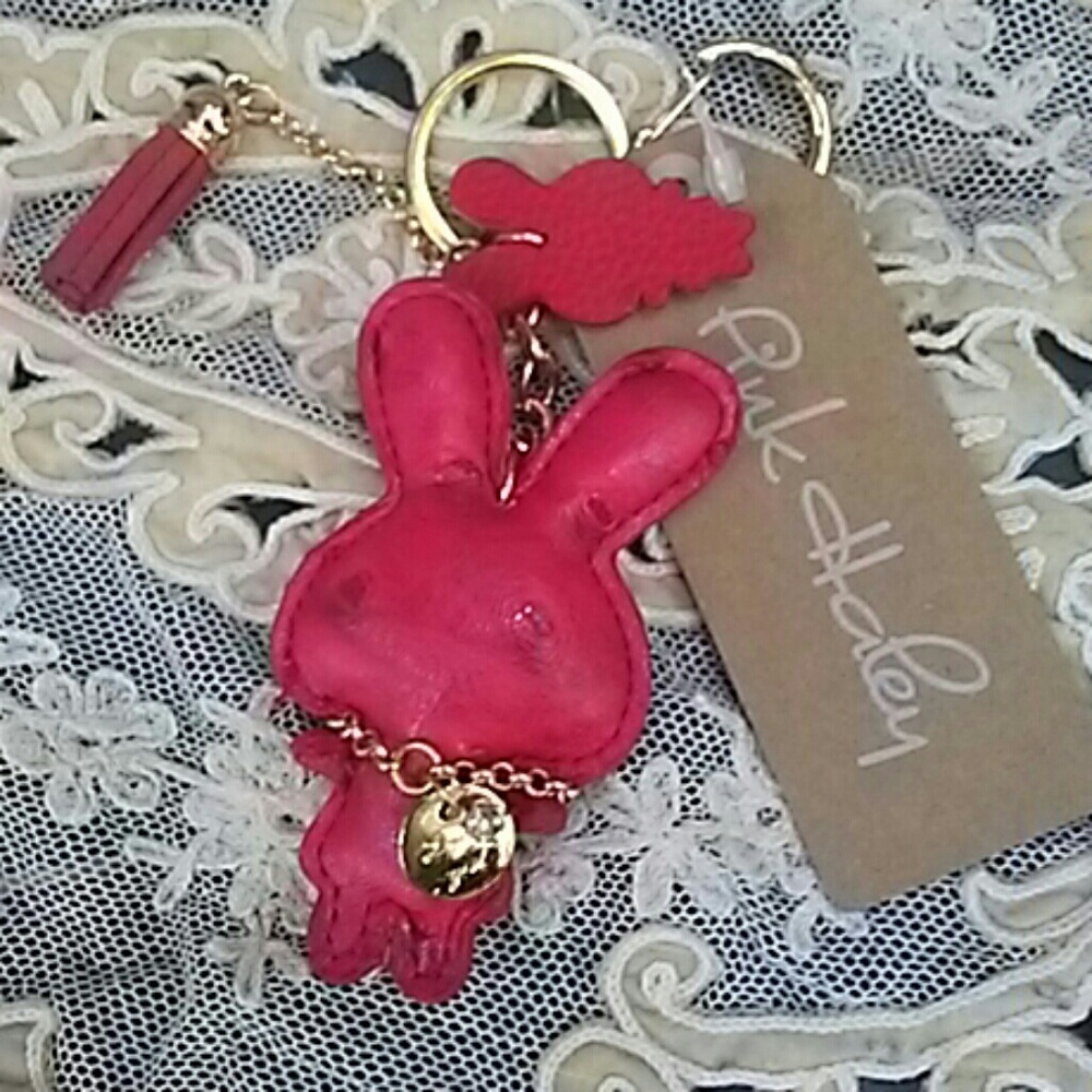 Keychain/ Hanbag jewelry.   Pink Haley
