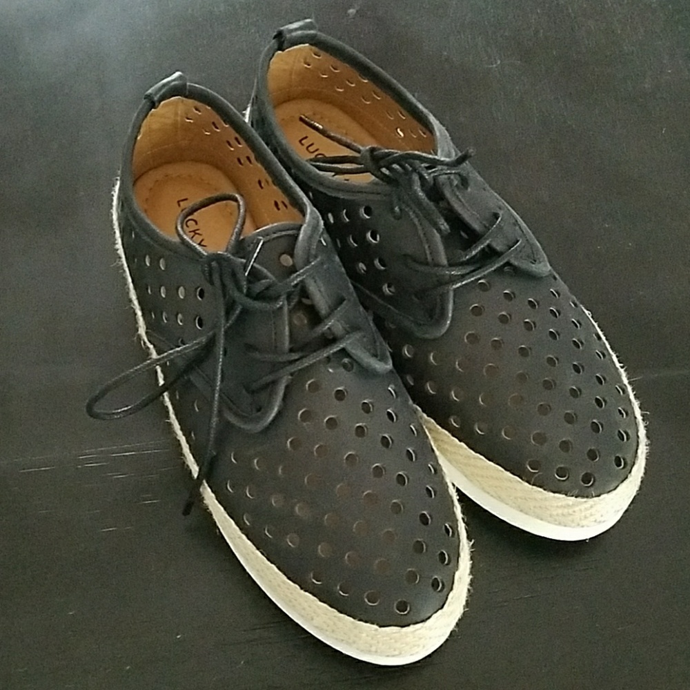 Never worn before Lucky Shoes