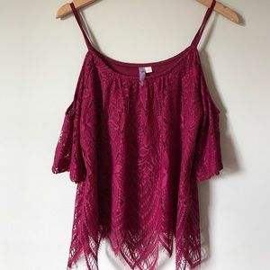 Franchesca's cold shoulder top