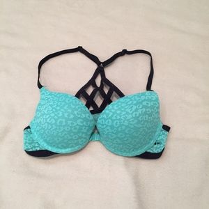 Victoria Secret Front Close Lace Bra