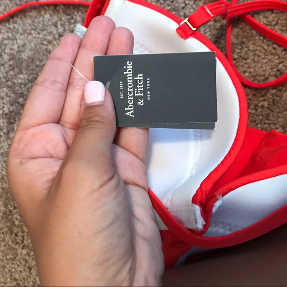 Abercrombie & fitch size medium top new with tags - Picture 2 of 3