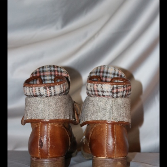 Combat Boots - Picture 2 of 4