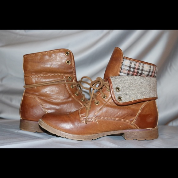 Combat Boots - Picture 3 of 4