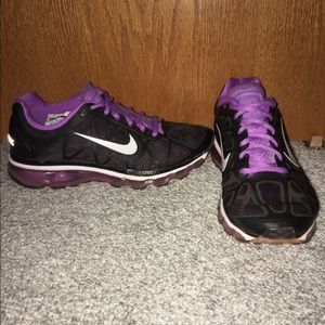 Purple Nike Airmax