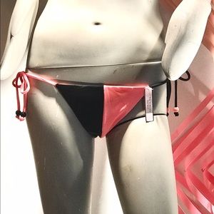 Bicolor bikini 👙 bottom