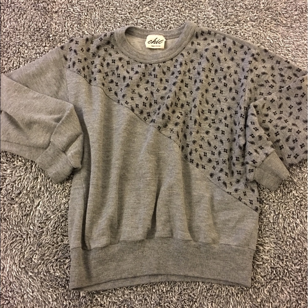 Gray | sweatshirt | floral print accent - Picture 2 of 8