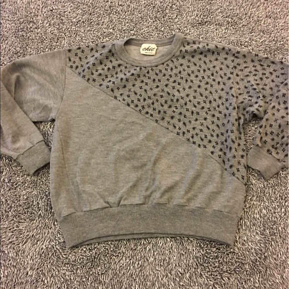 Gray | sweatshirt | floral print accent - Picture 6 of 8