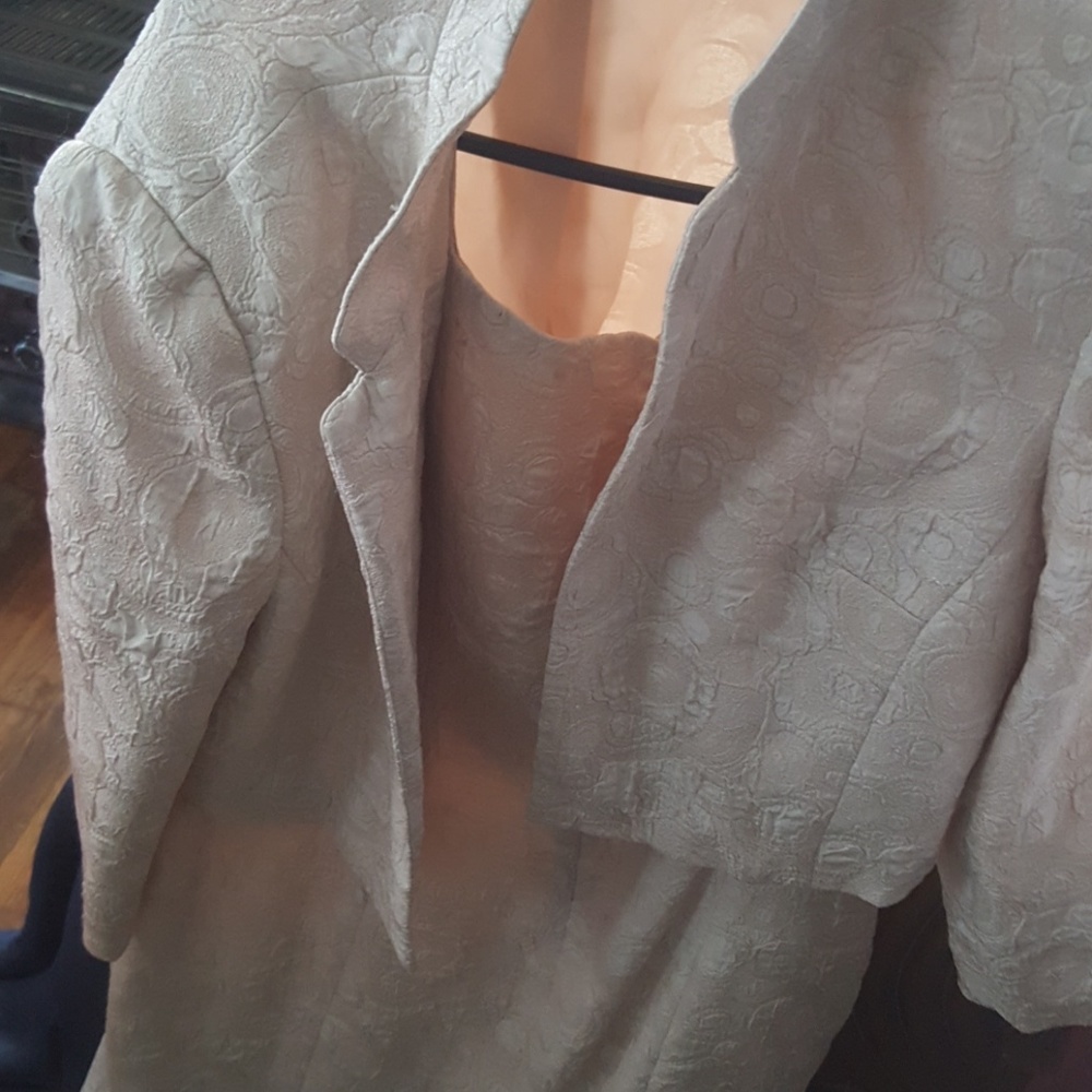 Evan Picone dress.Dress is thin straps...plus the