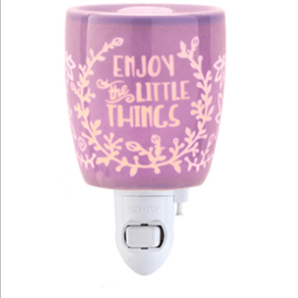 "Enjoy the little things" nightlight warmer!