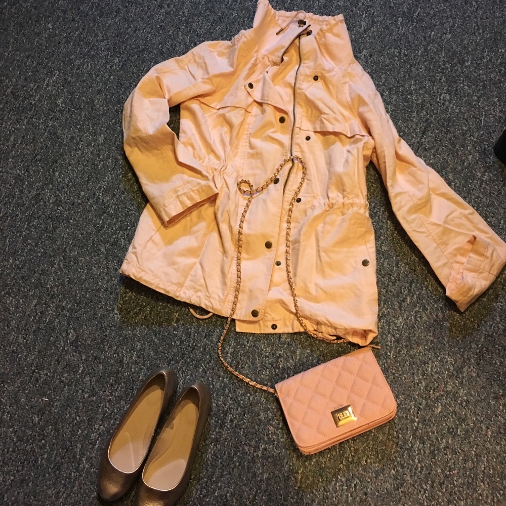 Summer travel coat