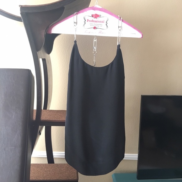 **SOLD** T-back unique silk top - Picture 5 of 7