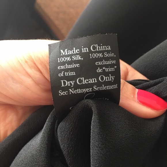 **SOLD** T-back unique silk top - Picture 7 of 7