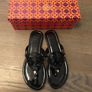 Tory burch sandals
