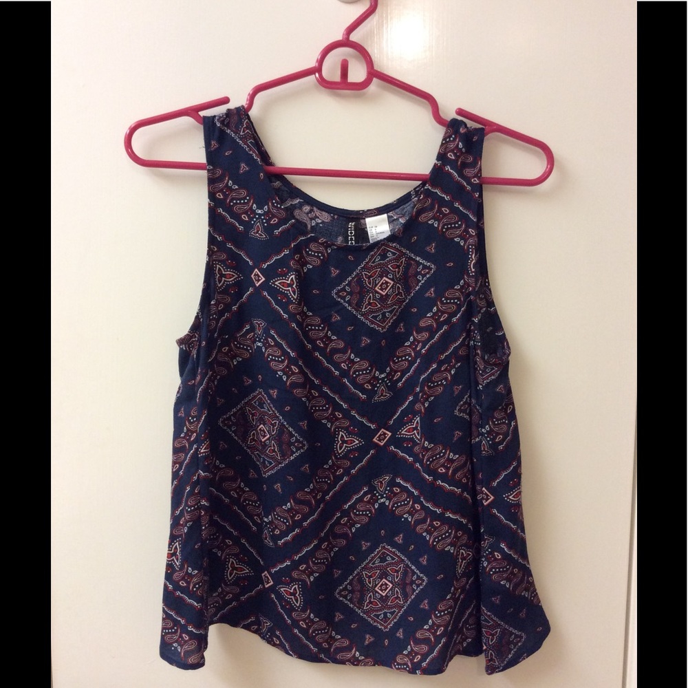 H&M sleeveless open back top size 6