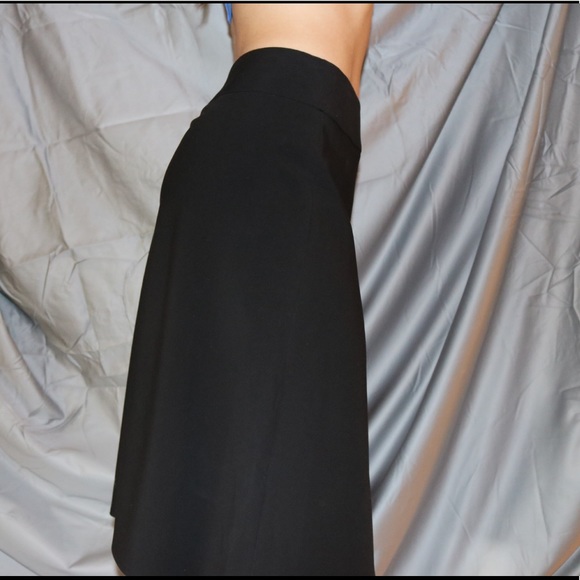 Black Skirt - Picture 2 of 4