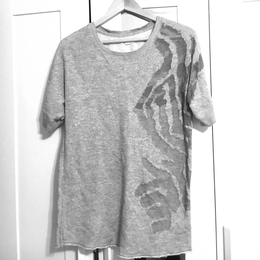 ⚫️BUY ONE GET ONE FREE! Grey tee