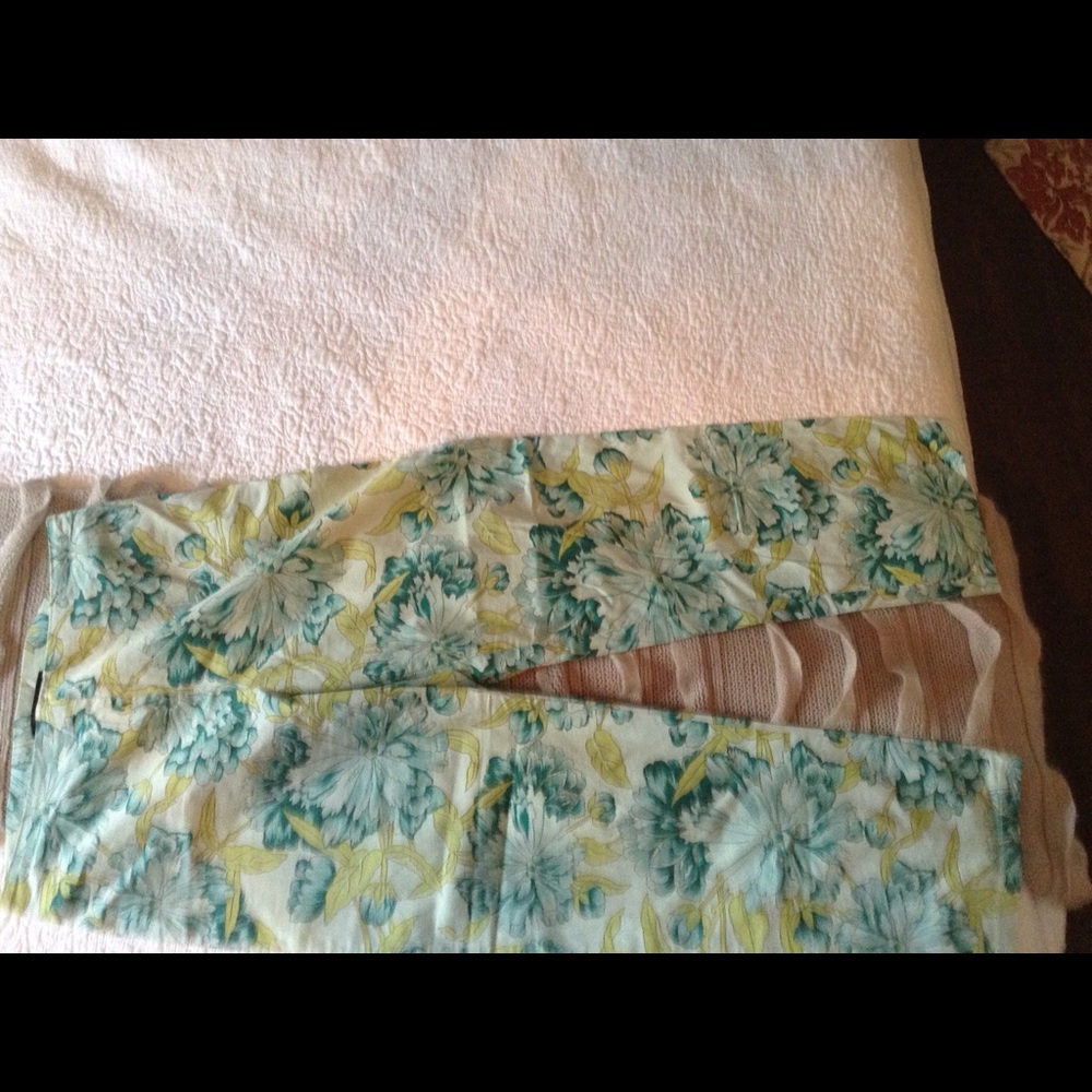 Multi capri - comfy and eye catching