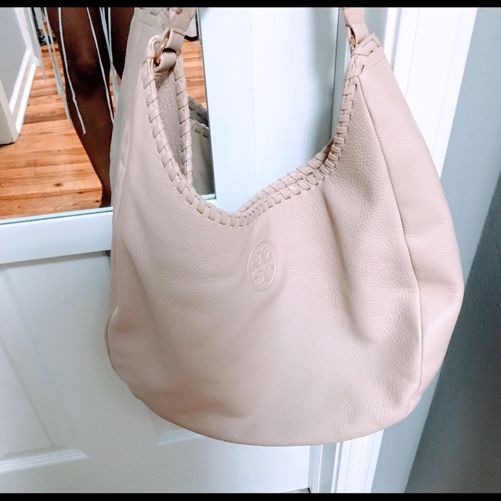 WEEKEND PRICE DROP Tory Burch Leather Hobo
