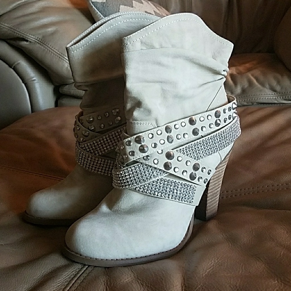 Not Rated Ivory Rhinestone Studded Western Boots