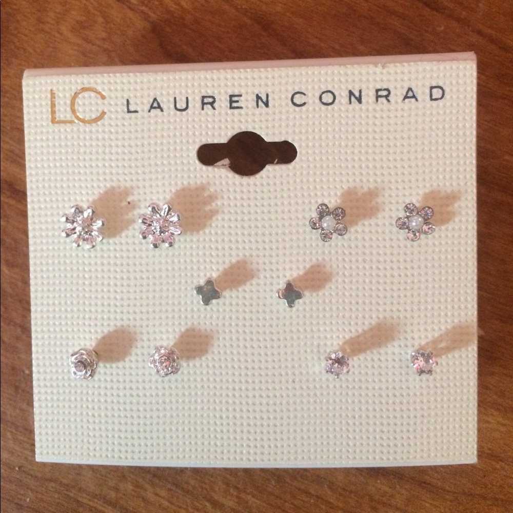 LC Lauren Conrad Earring pack