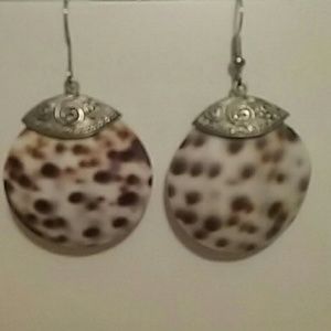 Shell Earrings