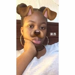 Meet your Posher, Lee