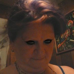 Meet your Posher, Joni