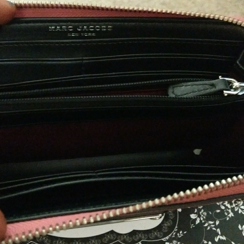 Marc Jacobs - Picture 2 of 5